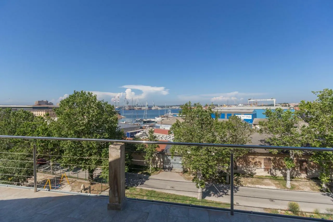 Apartment Maria Lussi Pola Croazia